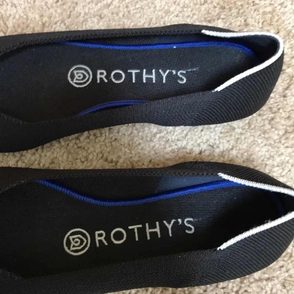 ROTHY'S Size 6.5 black pointed toe flats